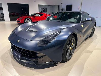 Usata Ferrari F12 741 CV (545 kW) 2014 Pellicola blu opaco Coupé