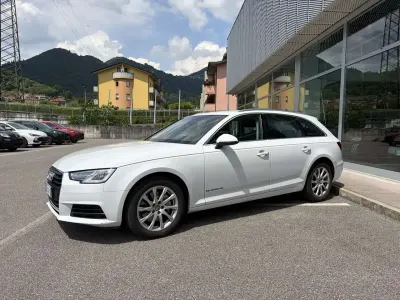 Usata Audi A4 Business 190 CV (139 kW) 2016 Ibisweiss Station wagon