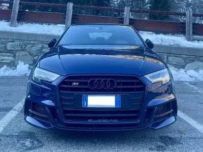Usata Audi S3 Ambiente 300 CV (220 kW) 2019 Blu/azzurro Berlina