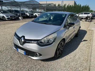 Usata Renault Clio IV 75 CV (55 kW) 2016 Grigio Berlina