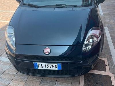 Usata Fiat Punto 75 CV (55 kW) 2015 Blu Utilitaria