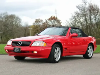 Usata Mercedes SL500 306 CV (225 kW) 2000 Rosso Cabrio