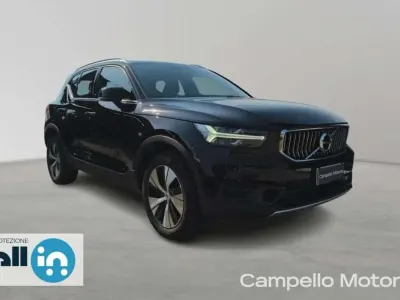 Usata Volvo XC40 Core 129 CV (94 kW) 2022 Nero SUV