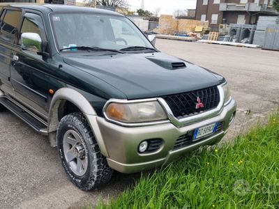 usata Mitsubishi Pajero sport con motore nuovo