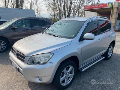 usata Toyota RAV4 RAV4 2.2 D-4D 136 CV DPF Luxury