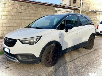Usata Opel Crossland X 102 CV (75 kW) 2019 Bianco SUV