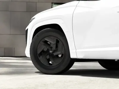 Nuova Hyundai Tucson Blackline 136 CV (100 kW) 2026 Atlas white SUV