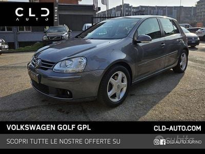 Usata VW Golf V 102 CV (75 kW) 2007 Grigio scuro Berlina