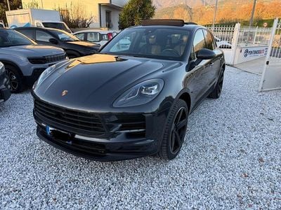 Usata Porsche Macan 244 CV (179 kW) 2021 Grigio SUV