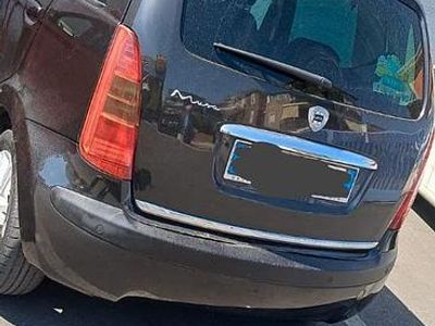 Usata Lancia Musa 90 CV (66 kW) 2005 Nero Monovolume