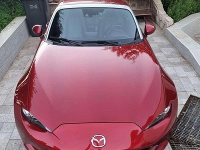 Usata Mazda MX5 Inclusive 160 CV (117 kW) 2017 Rosso Cabrio