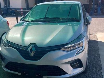 Usata Renault Clio V Business 90 CV (66 kW) 2020 Argento Berlina