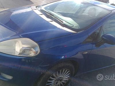 Usata Fiat Grande Punto 75 CV (55 kW) 2006 Blu Utilitaria