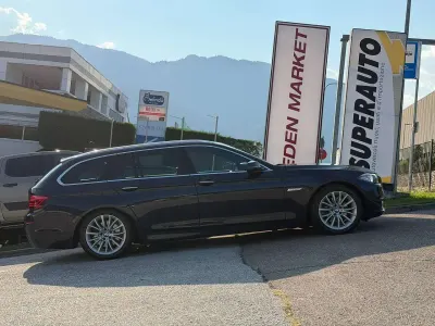 Usata BMW 520 190 CV (139 kW) 2017 Blu/azzurro Station wagon