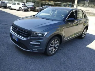 Usata VW T-Roc Style 110 CV (80 kW) 2021 Grigio SUV