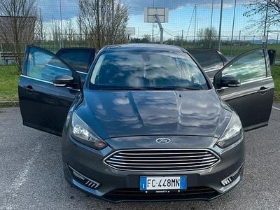 Usata Ford Focus Titanium X 120 CV (88 kW) 2016 Grigio Berlina