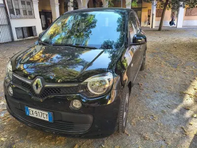 Usata Renault Twingo SE 71 CV (52 kW) 2014 Utilitaria