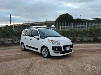 Usata Citroën C3 Picasso 92 CV (67 kW) 2011 Bianco Monovolume