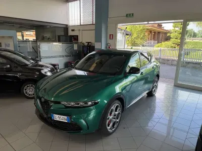 Usata Alfa Romeo Tonale Edizione Speciale 131 CV (96 kW) 2022 Verde SUV