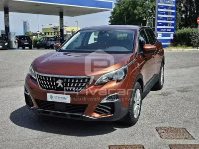 Usata Peugeot 3008 Business-Line 131 CV (96 kW) 2019 Arancione SUV