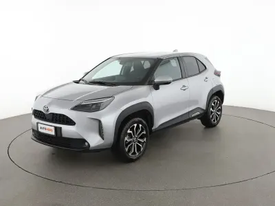 Usata Toyota Yaris Trend 116 CV (85 kW) 2022 Argento Utilitaria