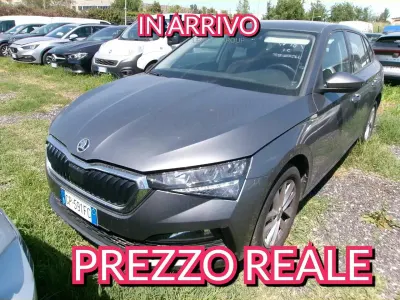 Usata Skoda Scala Ambition 95 CV (69 kW) 2023 Giallo Utilitaria