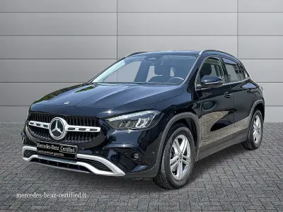 Usata Mercedes GLA180 Advanced 116 CV (85 kW) 2023 Nero SUV