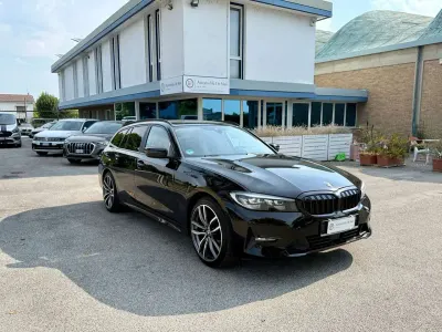 Usata BMW 318 M Sport 156 CV (114 kW) 2022 Nero Station wagon