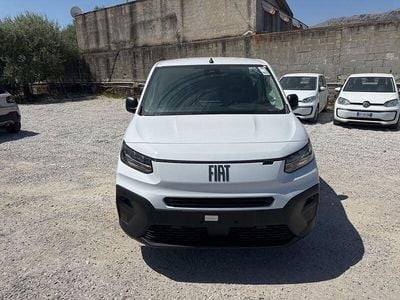 Nuova Fiat Doblò 131 CV (96 kW) 2025 Nessuno Monovolume