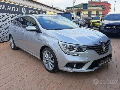 Usata Renault Mégane GrandTour Intens 110 CV (80 kW) 2017 Grigio Station wagon