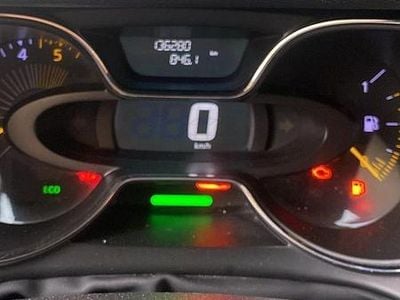 Usata Renault Captur 90 CV (66 kW) 2015 Nero SUV