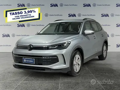 Usata VW Tiguan Life 150 CV (110 kW) 2024 Grigio SUV
