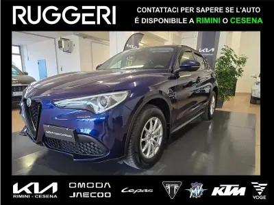 Usado Alfa Romeo Stelvio 209 CV (153 kW) 2019 Azul SUV