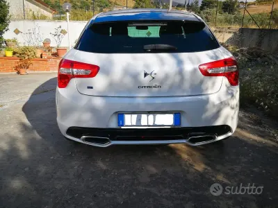 Usata DS Automobiles DS5 Sport Chic 163 CV (119 kW) 2014 Bianco Utilitaria