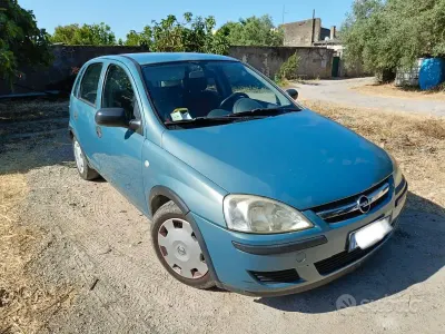 Usata Opel Corsa 58 CV (42 kW) 2006 Utilitaria
