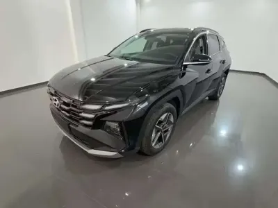 Nuova Hyundai Tucson 239 CV (175 kW) 2026 Nero SUV