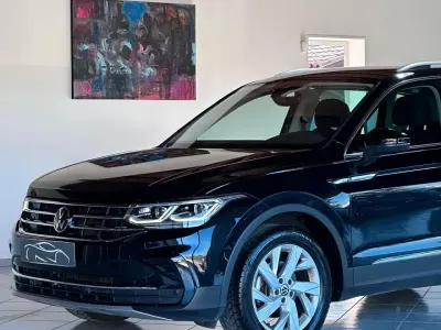 Używany VW Tiguan Elegance 150 KM (110 kW) 2023 Czarny SUV