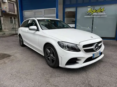 Usata Mercedes C220 Premium 194 CV (142 kW) 2018 Bianco Station wagon