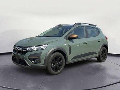 Usata Dacia Sandero Extreme 101 CV (74 kW) 2024 Lichen kaki Berlina