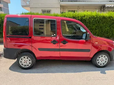 Usata Fiat Doblò 103 CV (75 kW) 2008 Monovolume