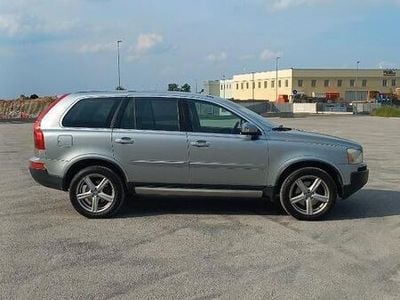 Usado Volvo XC90 185 HP (136 kW) 2008 Cinzento SUV