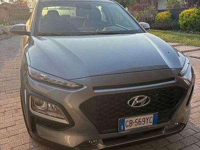 Usata Hyundai Kona 120 CV (88 kW) 2020 Argento SUV