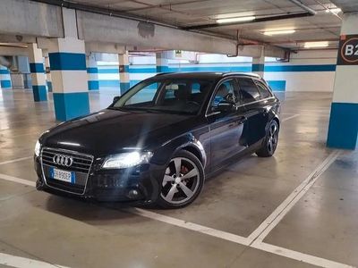 Usata Audi A4 143 CV (105 kW) 2012 Nero Station wagon