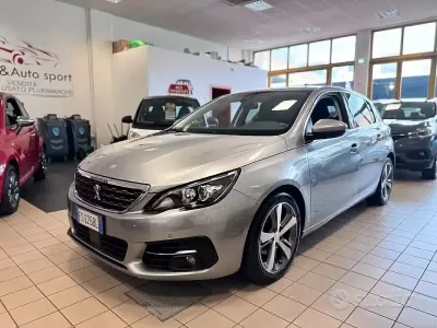 Usata Peugeot 308 Allure 120 CV (88 kW) 2018 Grigio Berlina