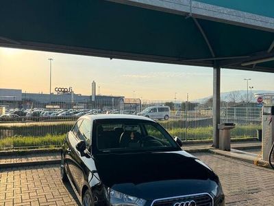 Usata Audi A1 90 CV (66 kW) 2011 Nero Utilitaria