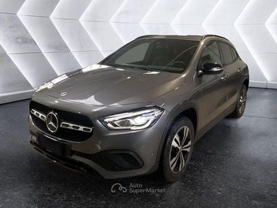 Grigio Usata 2023 Mercedes GLA180 SUV | 35.500 € (Buon prezzo)