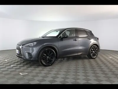 Usata Lexus LBX