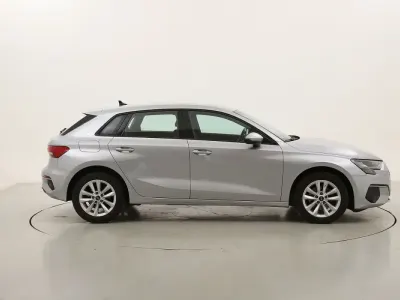 Usata Audi A3 Business 116 CV (85 kW) 2023 Argentoargento Berlina