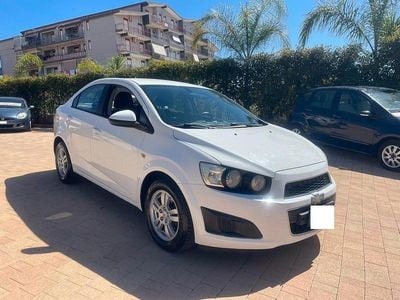Usata Chevrolet Aveo 95 CV (69 kW) 2014 Bianco Berlina