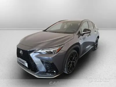Usata Lexus NX450h+ Sport Line 309 CV (227 kW) 2024 Grigio SUV